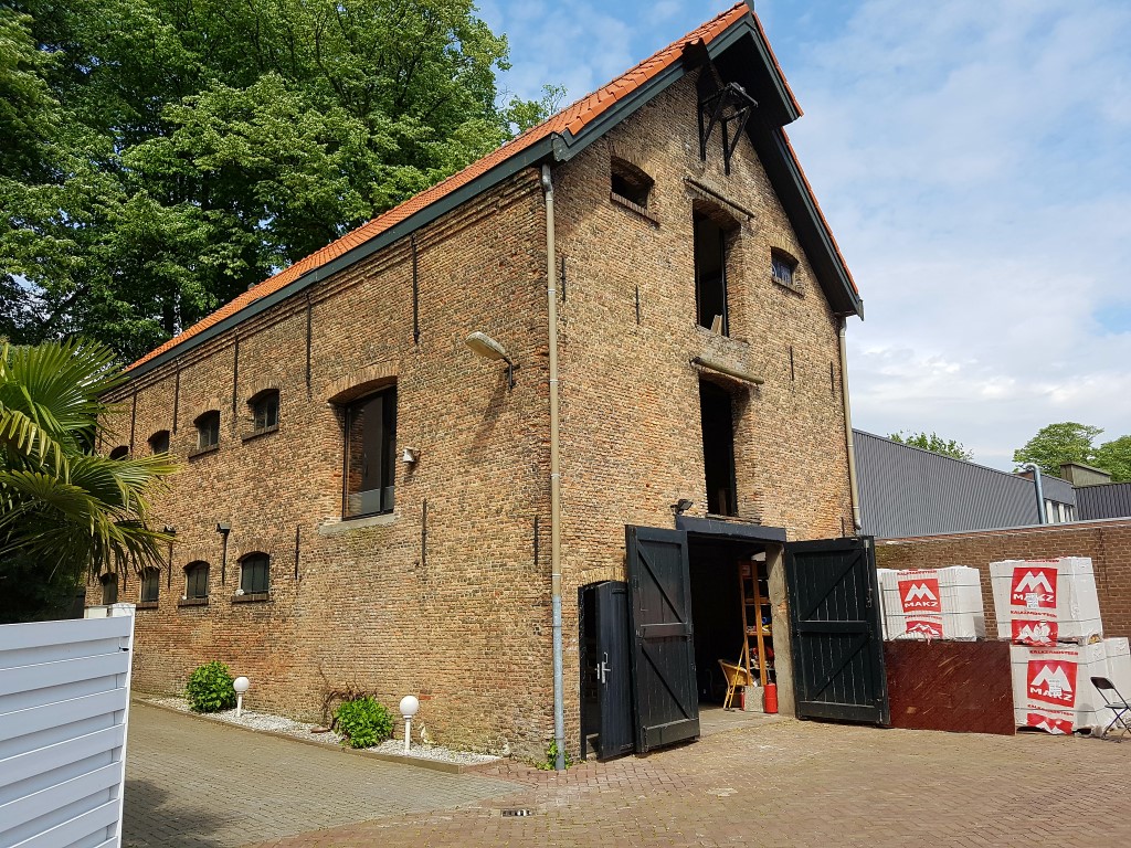 Renovatie Pakhuis naar Woonhuis Waalwijk